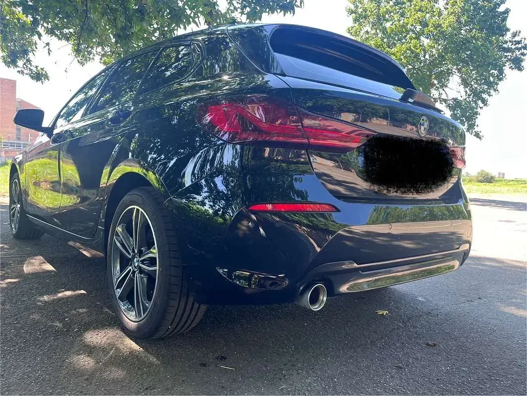 Usata BMW 118 Sport Line 136 CV (100 kW) 2022 Nero Berlina