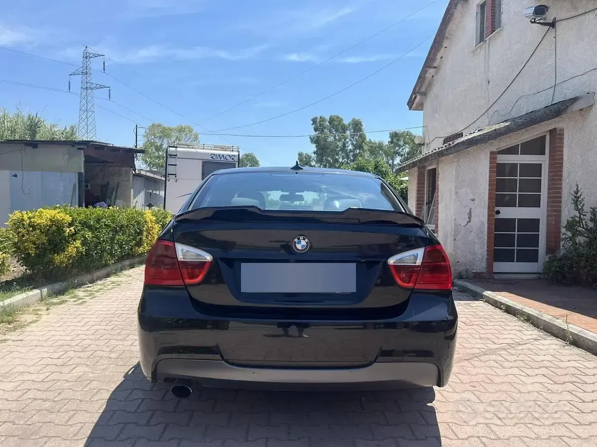 Usata BMW 320 M Sport 163 CV (119 kW) 2006 Nero Berlina