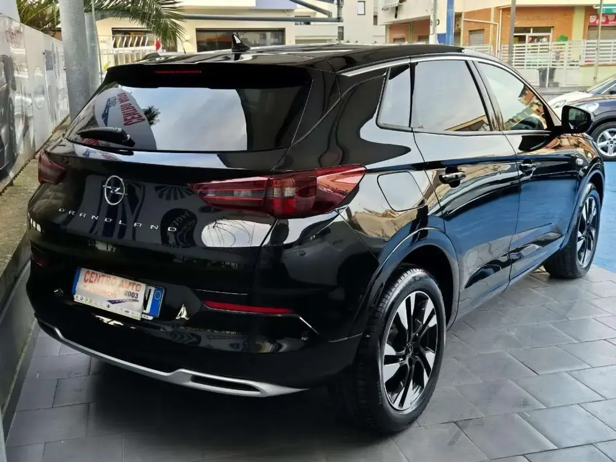 Usata Opel Grandland X Ultimate 131 CV (96 kW) 2022 Nero SUV