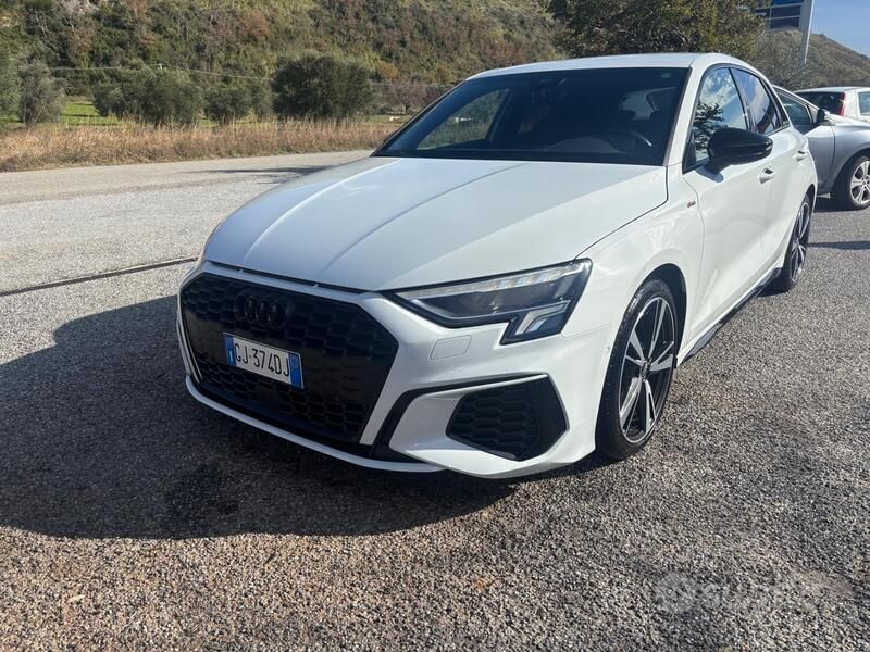 Usata Audi A3 S-Line 150 CV (110 kW) 2021 Bianco Berlina