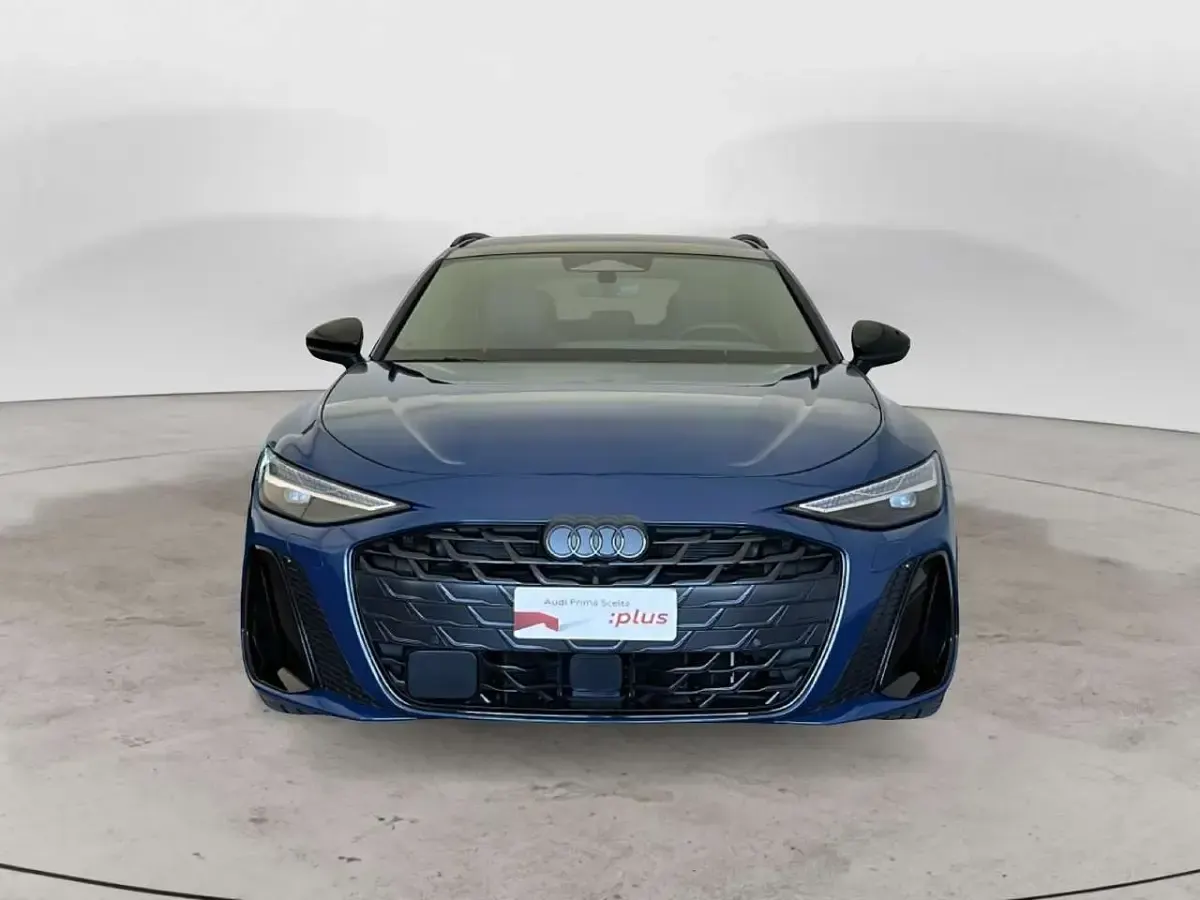 Usata Audi A6 S-Line 204 CV (150 kW) 2025 Blu/azzurro Station wagon