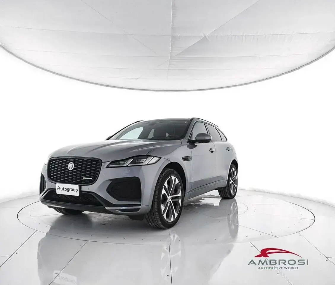 Usata Jaguar F-Pace R-Dynamic 404 CV (297 kW) 2021 SUV
