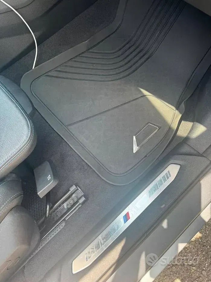 Usata BMW 120 Comfort Edition 190 CV (139 kW) 2023 Utilitaria