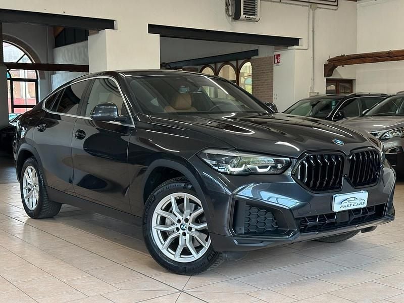 Usata BMW X6 xLine 286 CV (210 kW) 2023 Grigio SUV