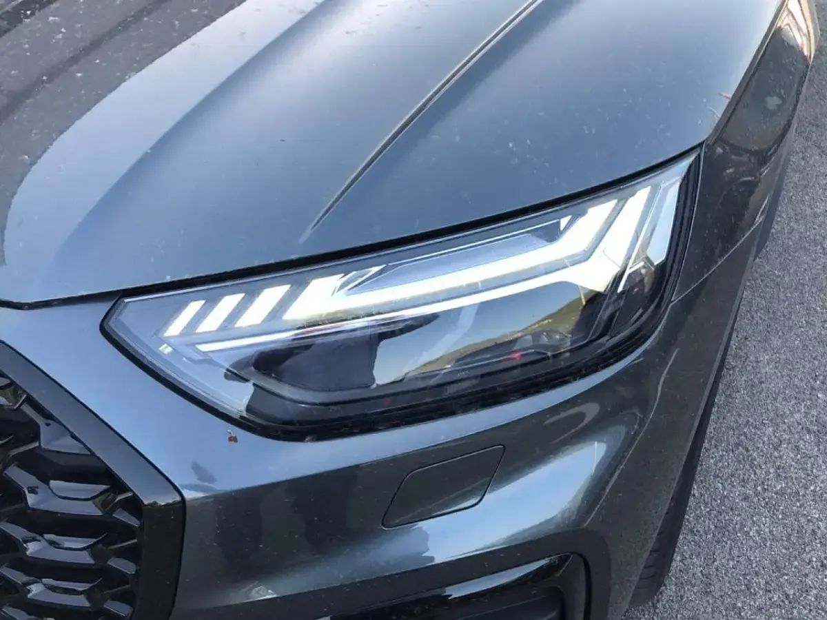 Usata Audi Q5 Ambiente 204 CV (150 kW) 2024 Grigio SUV