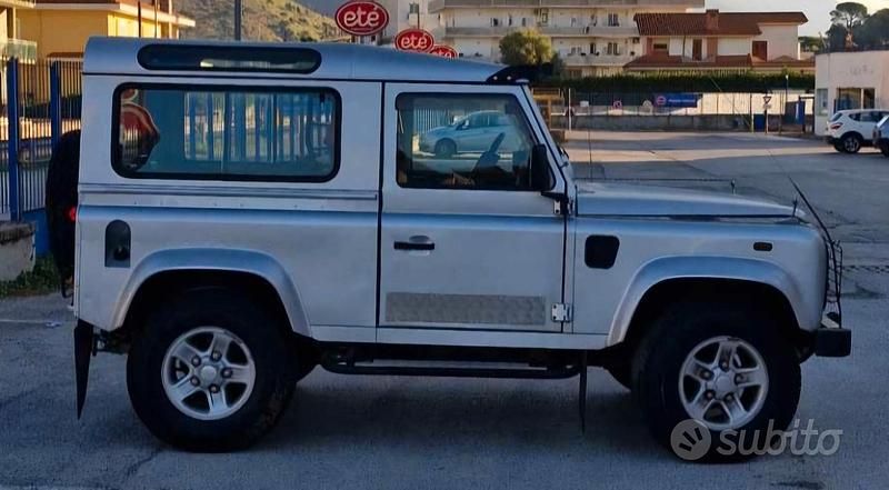 Usata Land Rover Defender 2003 SUV