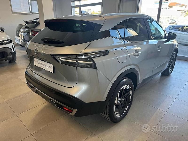 Usata Nissan Qashqai N-Connecta 158 CV (116 kW) 2025 Grigio SUV