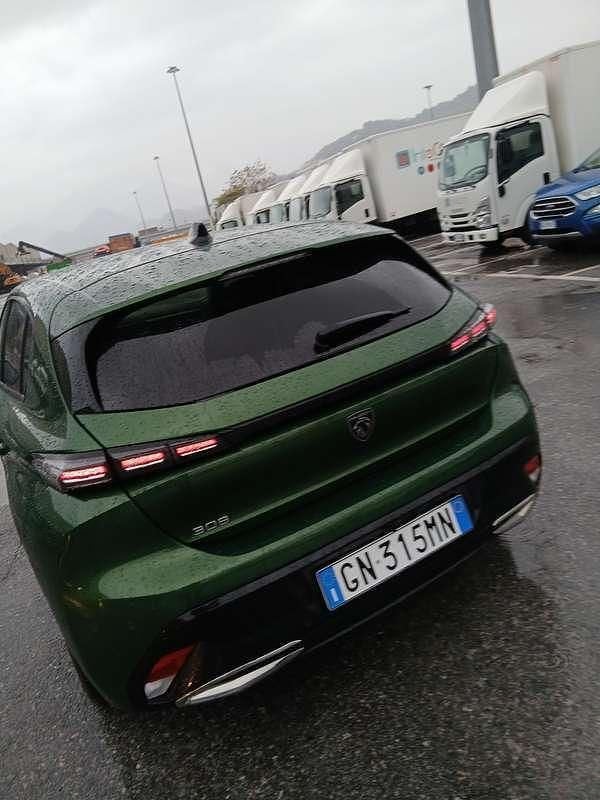 Usata Peugeot 308 Allure 131 CV (96 kW) 2022 Berlina