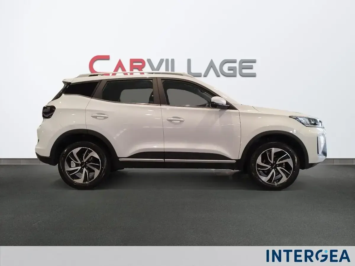 Usata EMC SEI 113 CV (83 kW) 2025 Bianco SUV