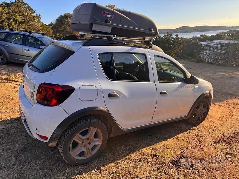 Usata Dacia Sandero Stepway 90 CV (66 kW) 2017 Bianco Utilitaria