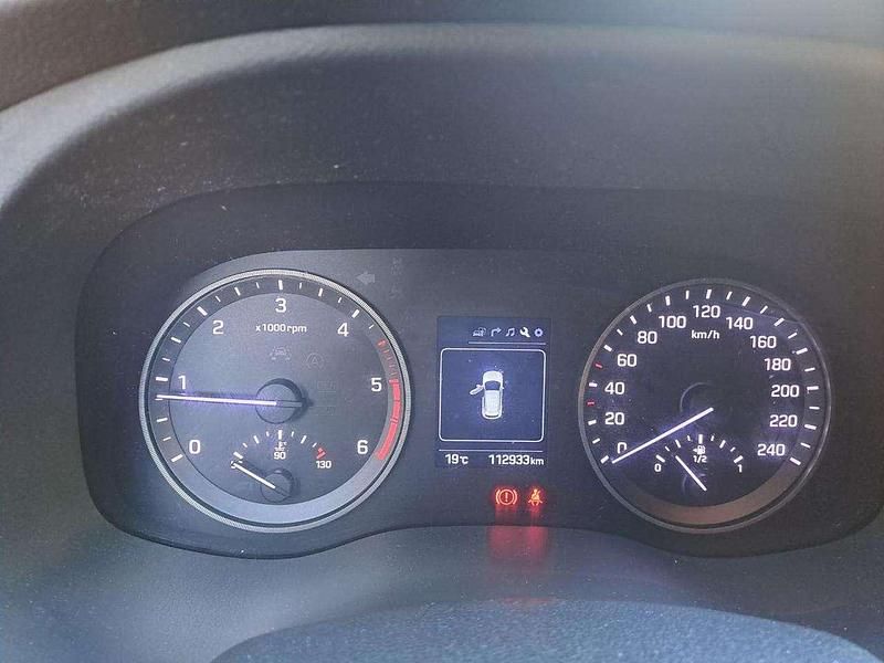 Usata Hyundai Tucson Comfort 116 CV (85 kW) 2016 Argento SUV