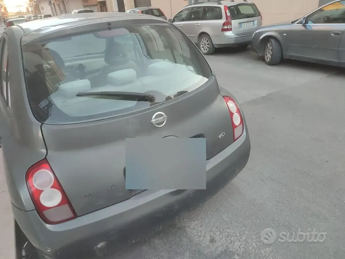 Usata Nissan Micra 65 CV (47 kW) 2003 Grigio Utilitaria