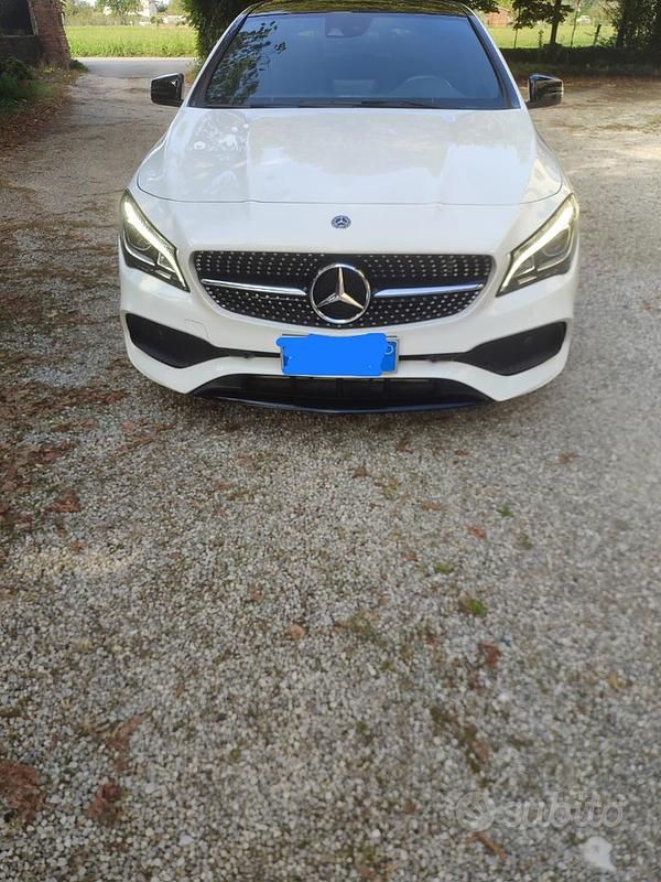 Usata Mercedes CLA220 170 CV (125 kW) 2018 Bianco Berlina