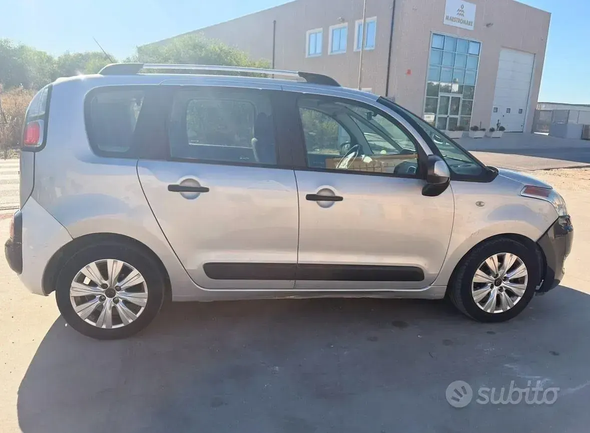 Usata Citroën C3 Picasso 92 CV (67 kW) 2011 Nero Monovolume