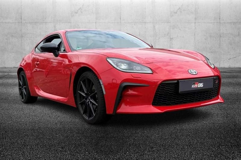 Rosso Usata 2023 Toyota GR86 Premium Coupé | 42.450 € (Buon prezzo) - Immagine 1/4