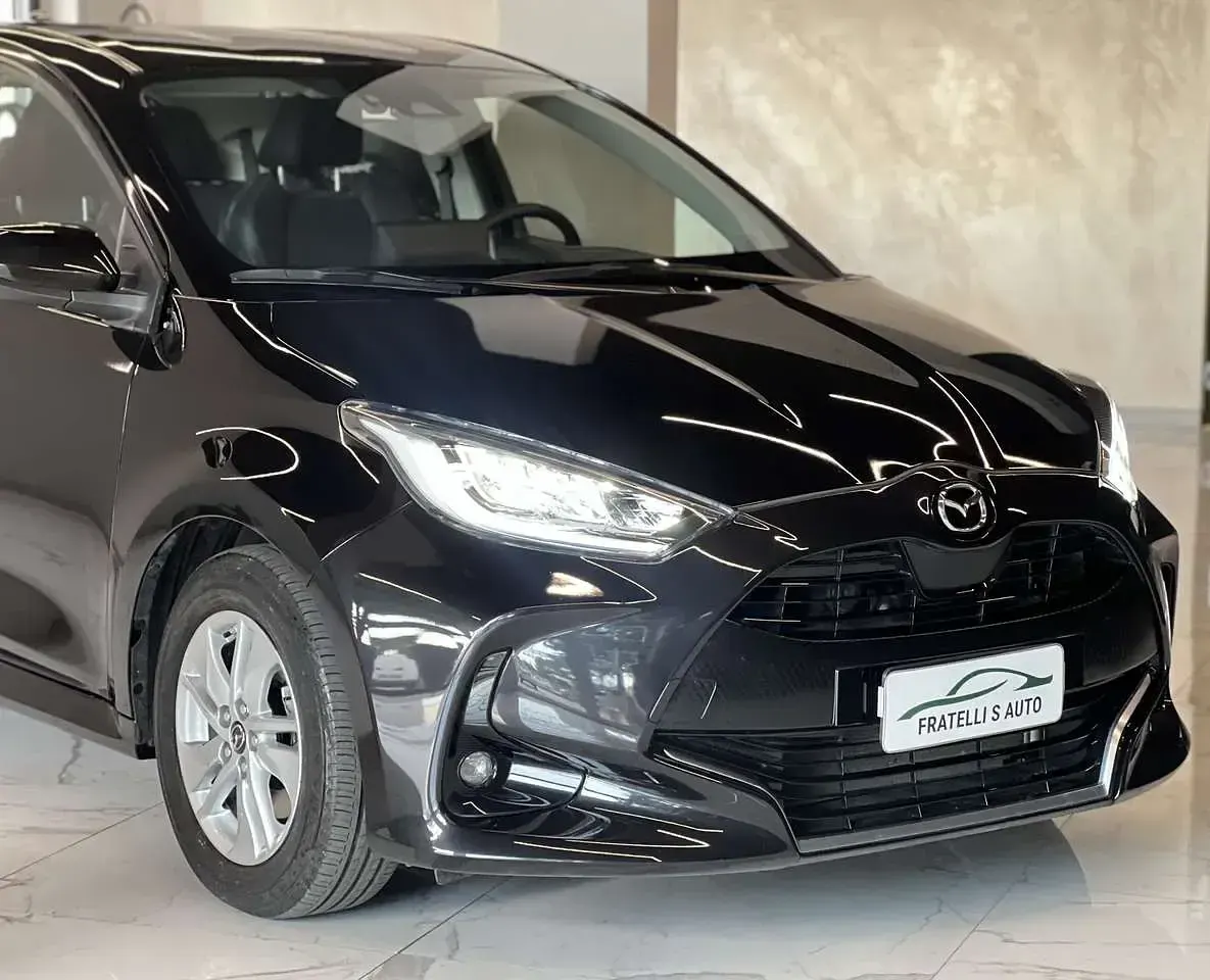 Usata Mazda 2 92 CV (67 kW) 2023 Nero Utilitaria