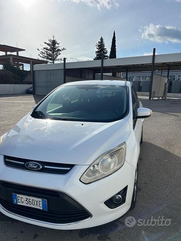 Usata Ford C-MAX 115 CV (84 kW) 2011 Bianco Monovolume