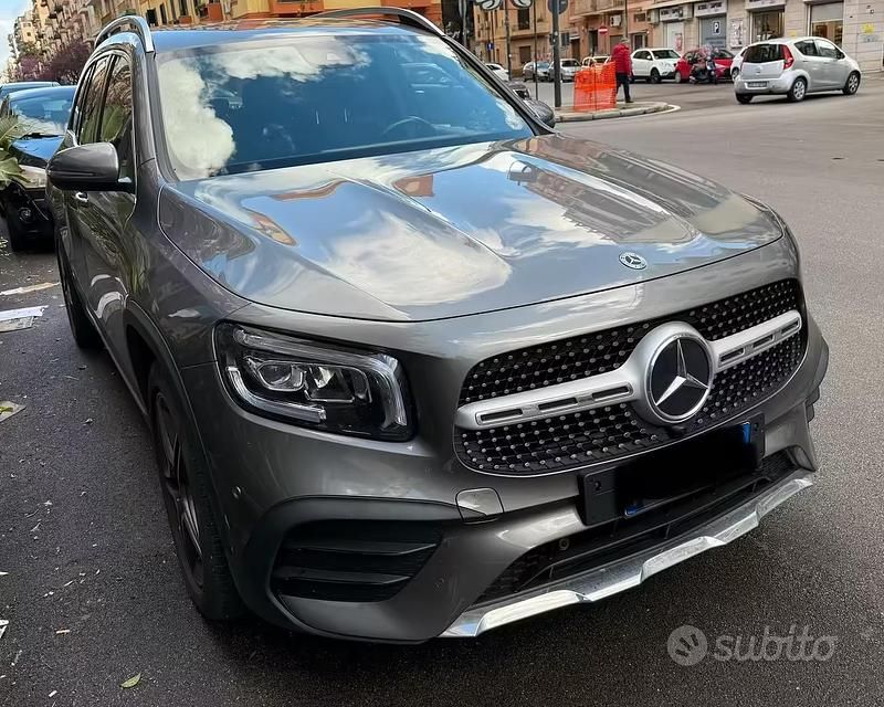 Usata Mercedes GLB200 150 CV (110 kW) 2023 SUV
