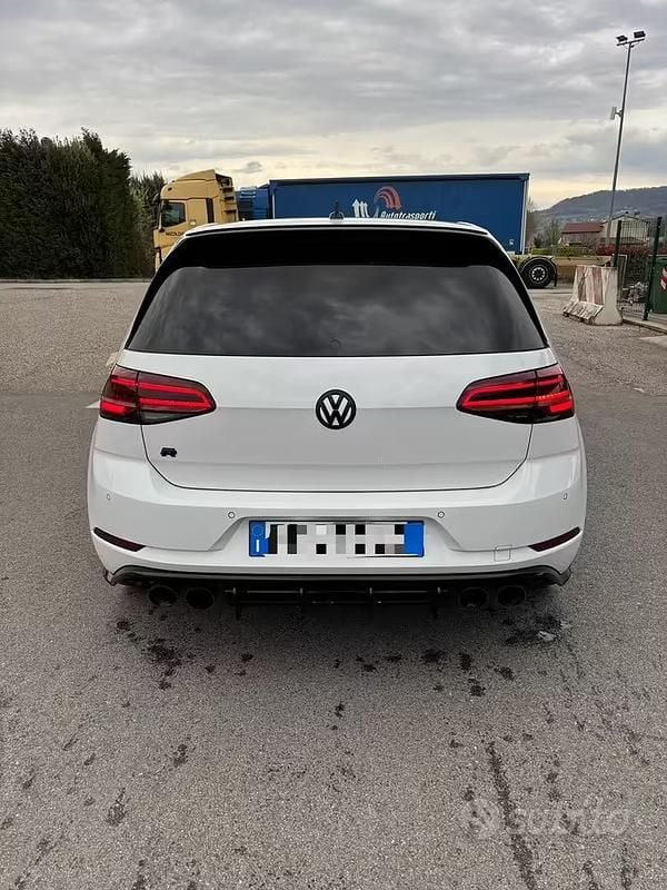 Usata VW Golf VII R 360 CV (264 kW) 2018 Bianco Berlina