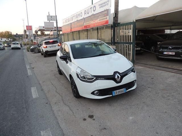 Usata Renault Clio IV 75 CV (55 kW) 2013 Bianco Berlina