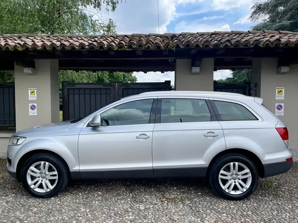 Usata Audi Q7 233 CV (171 kW) 2006 Argento SUV