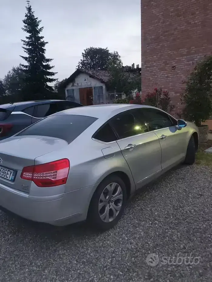 Usata Citroën C5 140 CV (102 kW) 2008 Grigio Berlina