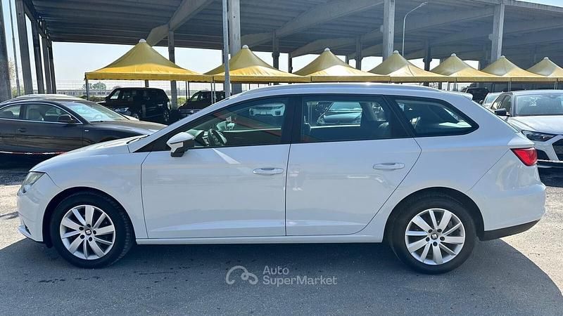 Usata Seat Leon ST Style 105 CV (77 kW) 2014 Bianco Station wagon