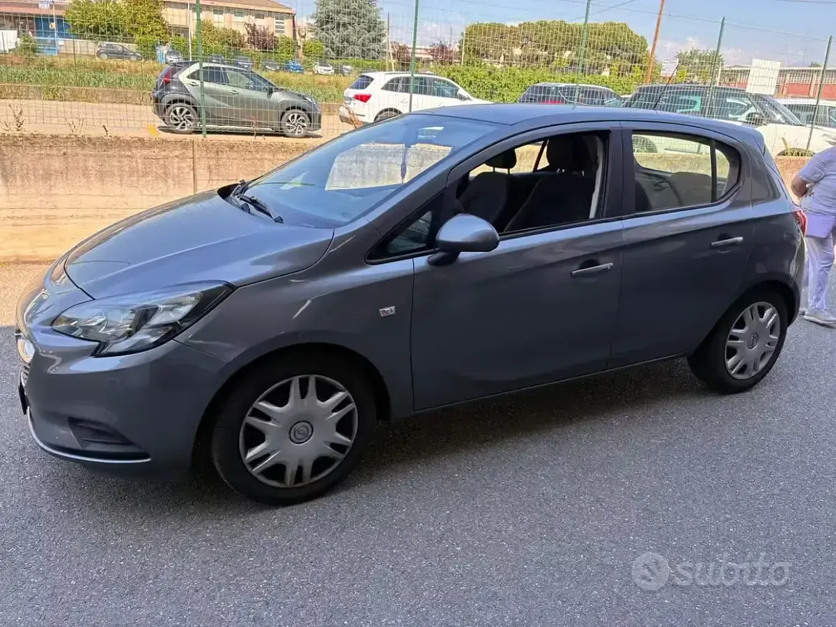 Usata Opel Corsa 90 CV (66 kW) 2019 Grigio Utilitaria