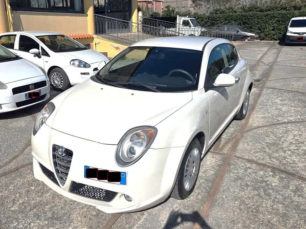 Usata Alfa Romeo MiTo 77 CV (56 kW) 2015 Bianco Utilitaria