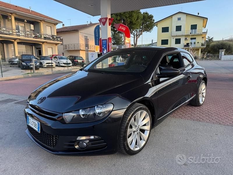Usata VW Scirocco 140 CV (102 kW) 2009 Nero Coupé