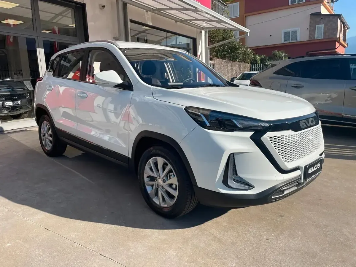 Nuova EVO Evo 5 127 CV (93 kW) 2026 Bianco SUV