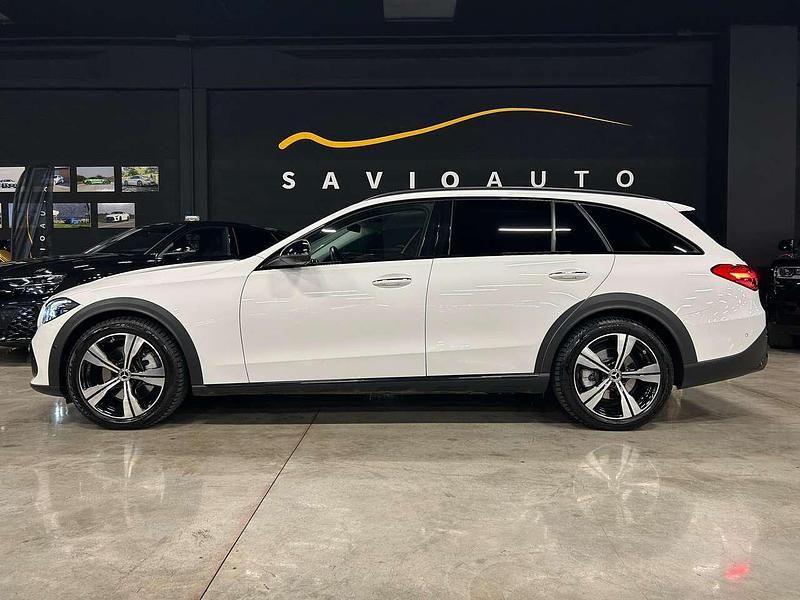 Usata Mercedes C220 200 CV (147 kW) 2023 Other SUV