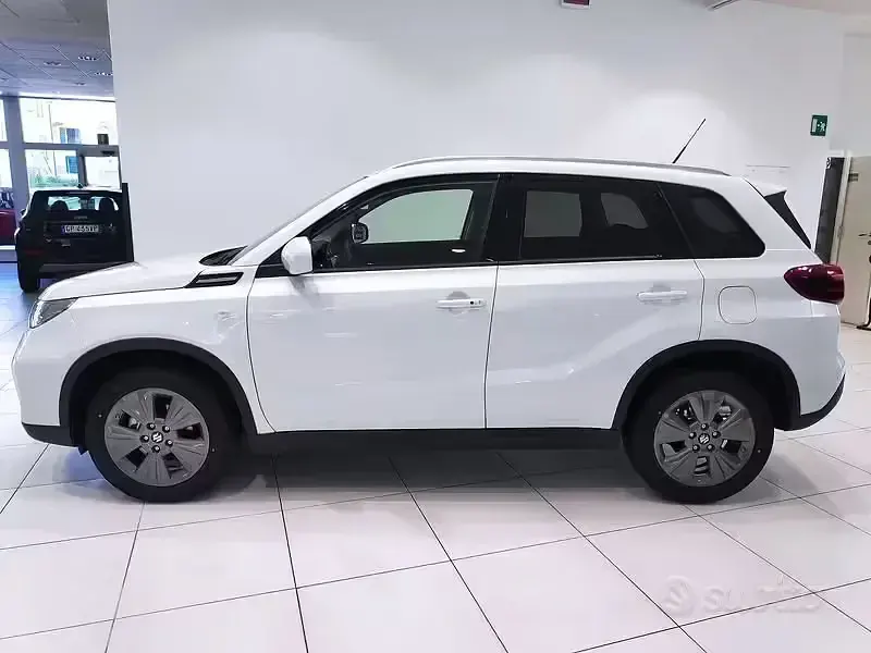 Nuova Suzuki Vitara Cool 110 CV (80 kW) 2026 Bianco SUV