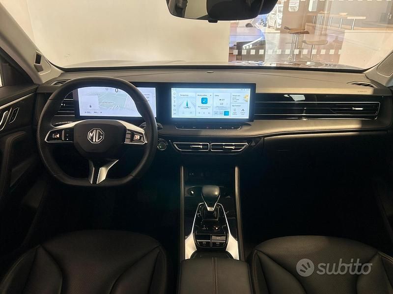 Usata MG HS Luxury 169 CV (124 kW) 2025 Nero SUV