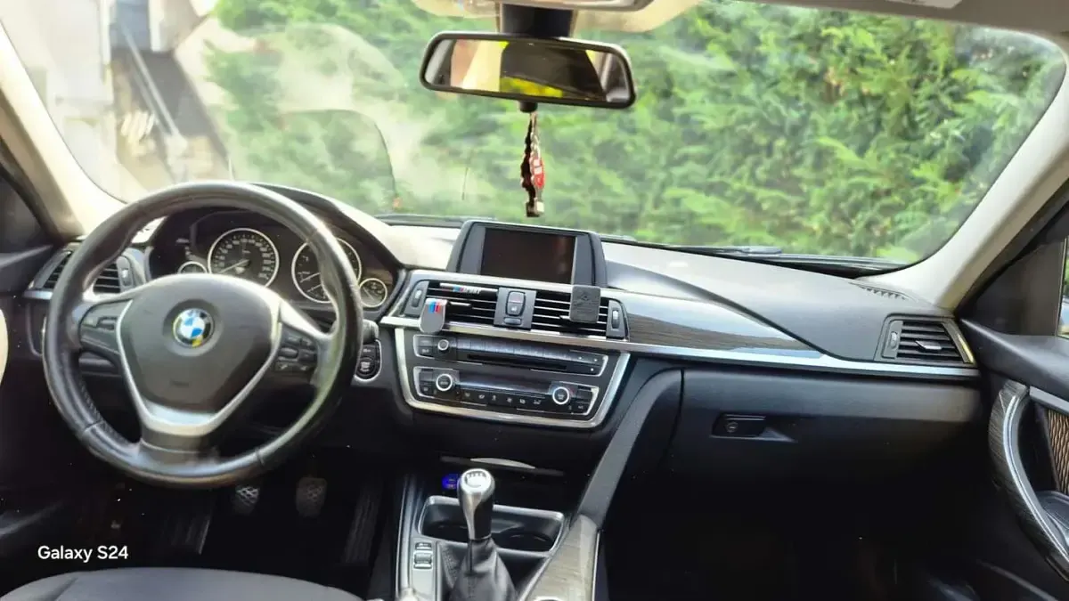 Usata BMW 320 Efficient Dynamics 184 CV (135 kW) 2013 Station wagon