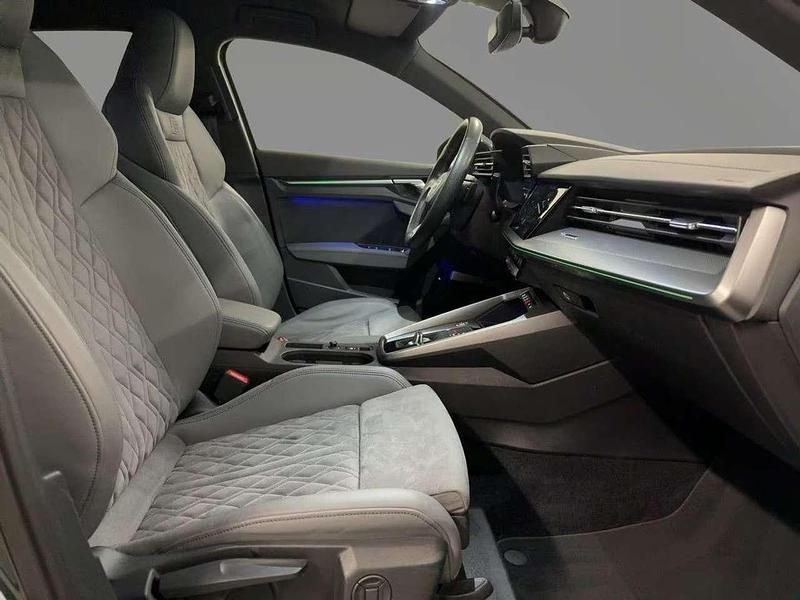 Usata Audi A3 S-Line 150 CV (110 kW) 2022 Grün metallic Berlina