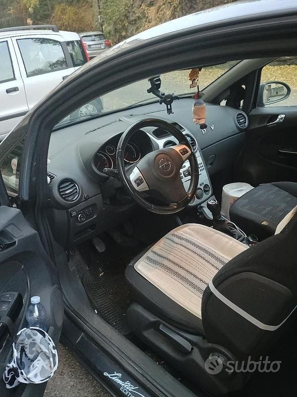 Occasion Opel Corsa 2012 Gris Citadine