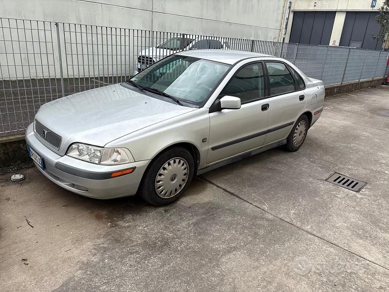 Usata Volvo S40 2001 Grigio Berlina