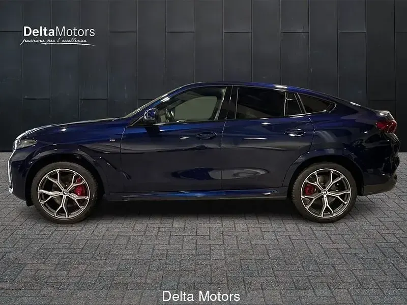 Usata BMW X6 M Sport 298 CV (219 kW) 2025 Blu SUV