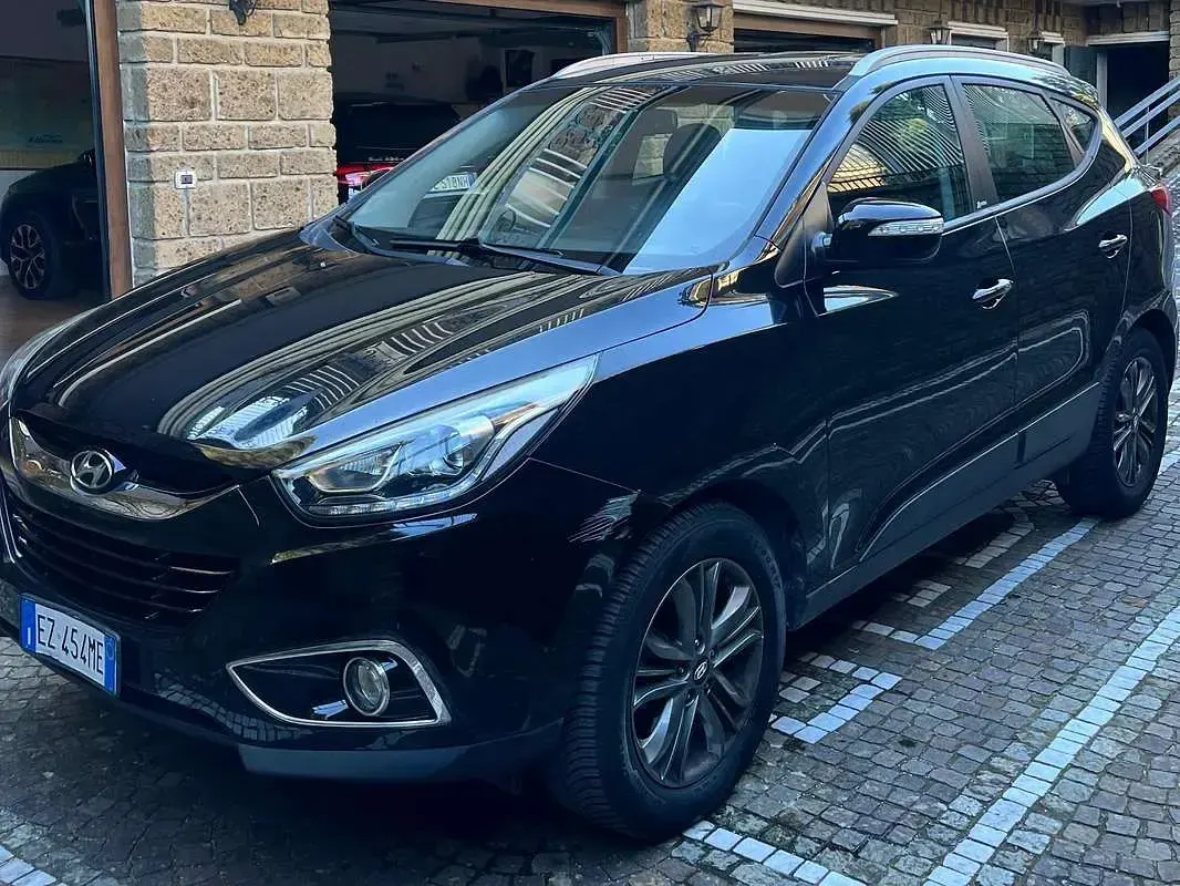 Usata Hyundai ix35 136 CV (100 kW) 2015 Nero SUV