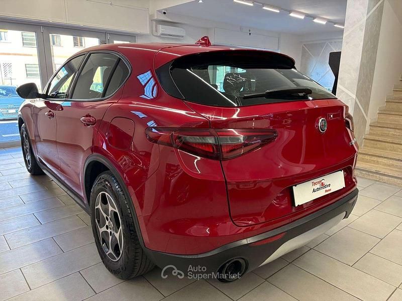 Usata Alfa Romeo Stelvio Super 160 CV (117 kW) 2022 Rosso SUV