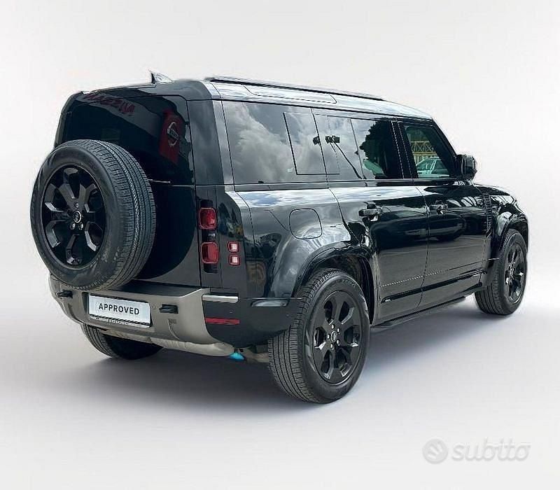 Usata Land Rover Defender Dynamic 200 CV (147 kW) 2024 Nero SUV
