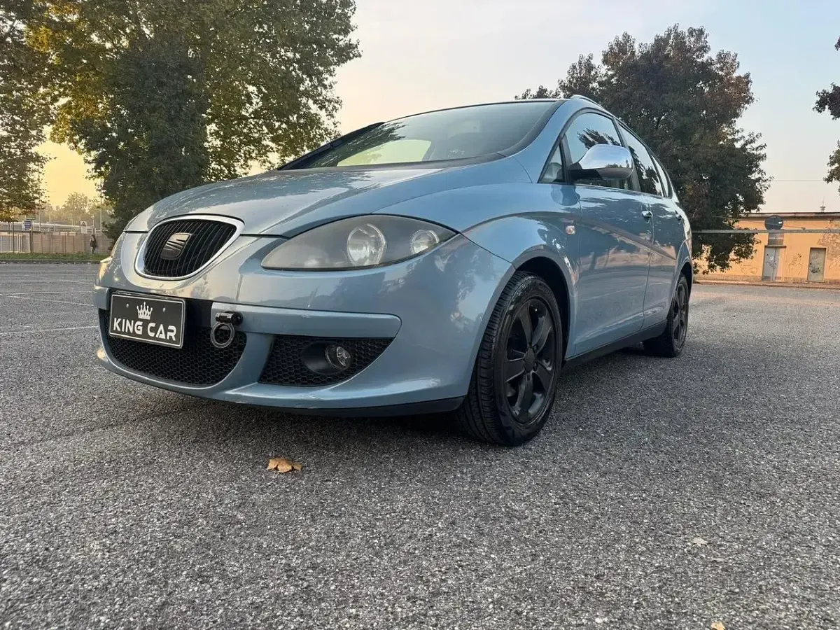Usata Seat Altea XL Stylance 101 CV (74 kW) 2008 Blu Monovolume