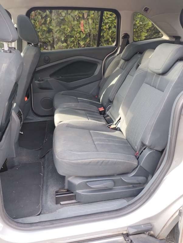 Usata 2011 Ford C-MAX Monovolume | 2900 € (Super prezzo) - Immagine 1/4