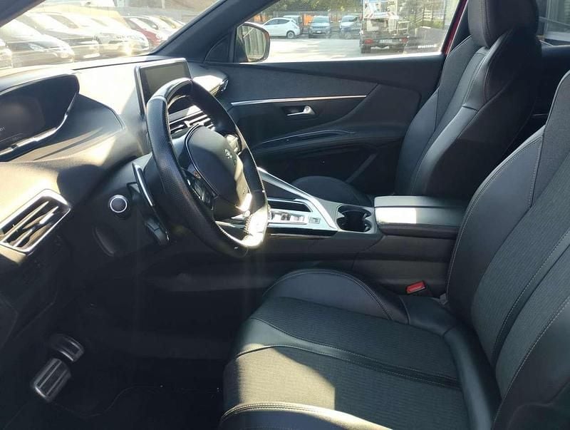 Usata Peugeot 3008 GT-line 131 CV (96 kW) 2020 Rosso SUV