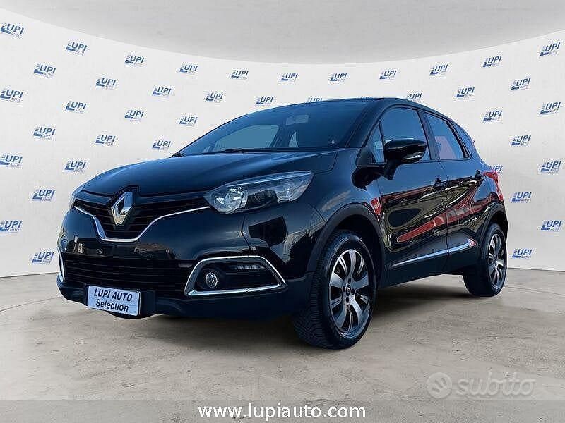 Usata Renault Captur Zen 90 CV (66 kW) 2017 Other SUV