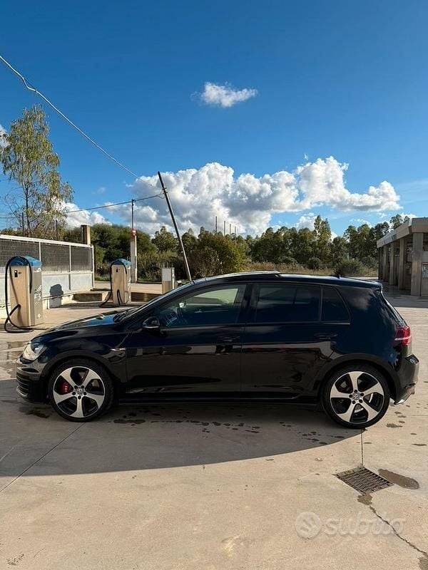 Usata VW Golf VII GTI 280 CV (205 kW) 2013 Nero Berlina