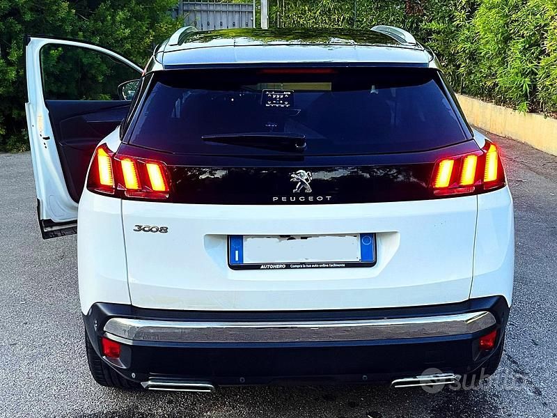 Usata Peugeot 3008 Allure 131 CV (96 kW) 2020 Bianco Berlina