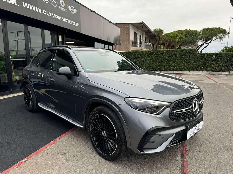 Usata Mercedes GLC300 Premium 269 CV (197 kW) 2023 Nero SUV
