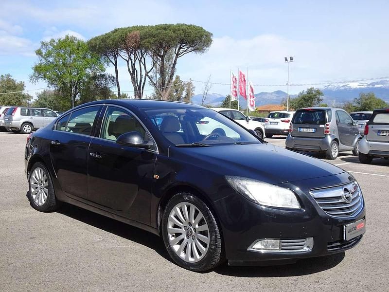 Usata Opel Insignia Cosmo 179 CV (131 kW) 2010 Nero Berlina
